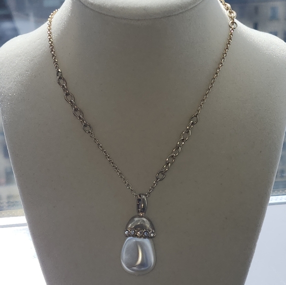 Chico's Jewelry - Chico's  Pia Pendant Necklace.